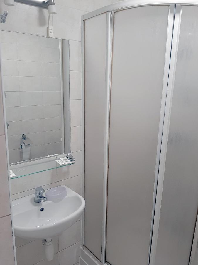 Kambariu Nuoma - Siauliai Saurida Motel Ngoại thất bức ảnh
